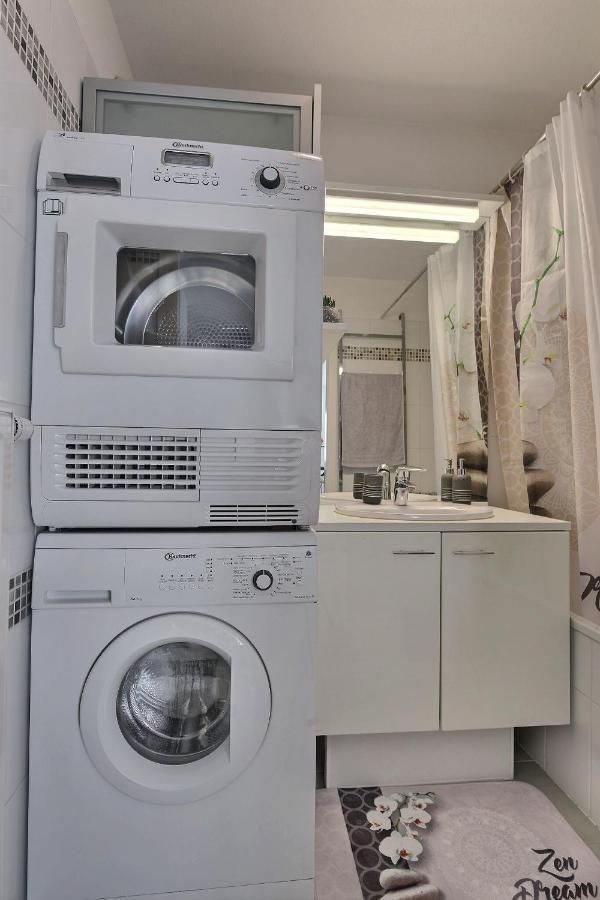 L'Appart' Frontiere-Suisse* Fibre*Chek-In*24/24 Apartment Saint-Louis  Luaran gambar